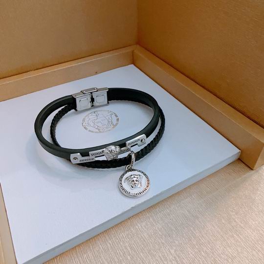 Versace bracelet 12lyh261